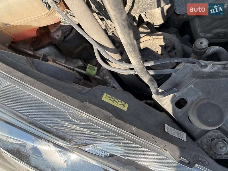 Хетчбек Ford Fiesta 2013 в Києві