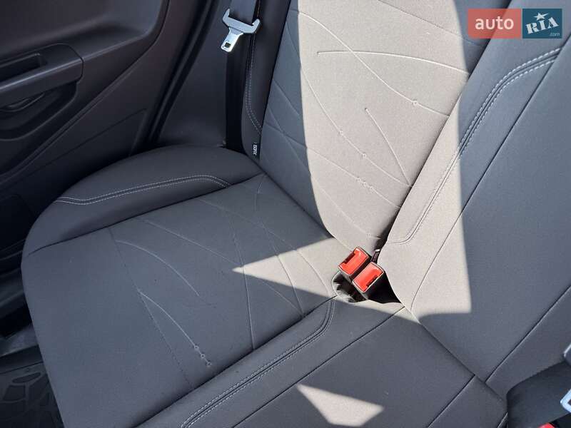 Хетчбек Ford Fiesta 2013 в Києві