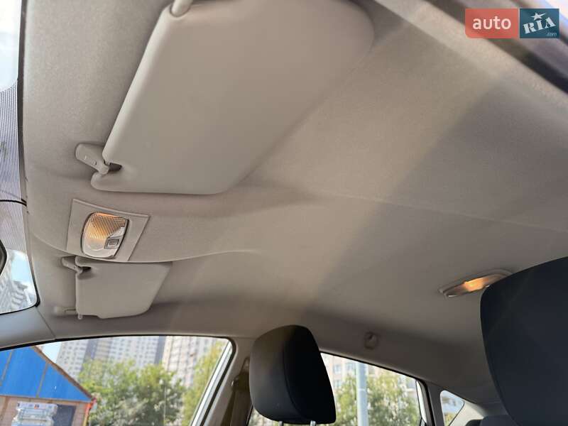 Хетчбек Ford Fiesta 2013 в Києві