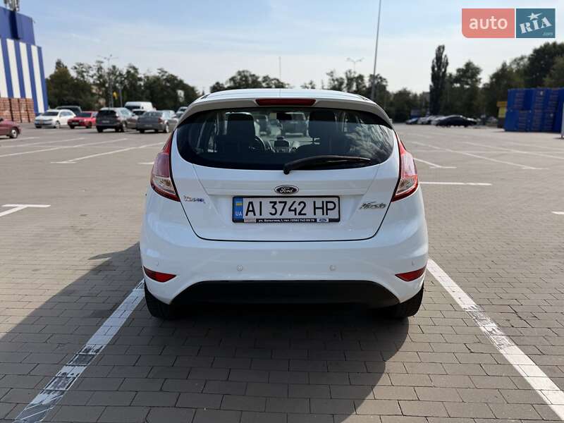 Хетчбек Ford Fiesta 2013 в Києві