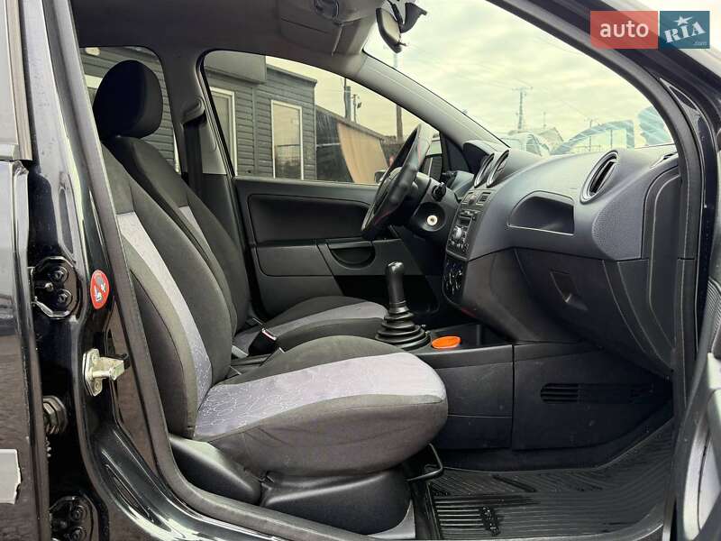 Хетчбек Ford Fiesta 2007 в Одесі