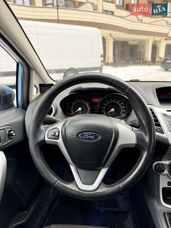 Хэтчбек Ford Fiesta 2012 в Шполе фото 5 Хэтчбек Ford Fiesta 2012 в Шполе