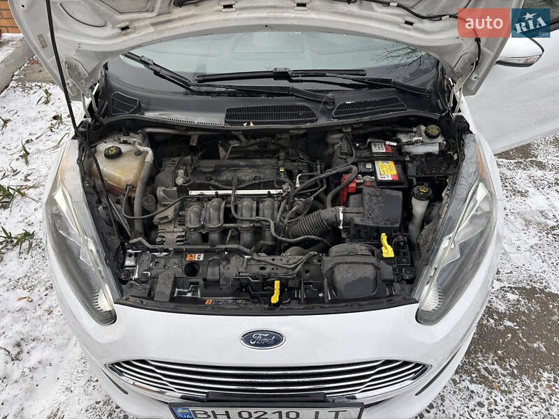 Хэтчбек Ford Fiesta 2014 в Николаеве