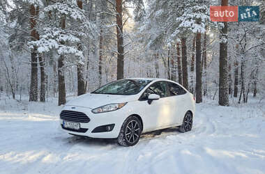 Седан Ford Fiesta 2017 в Києві