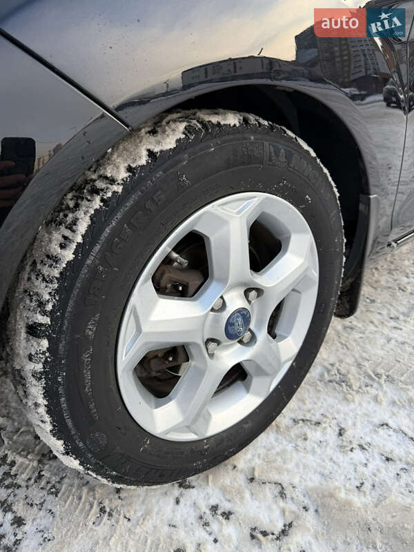 Хетчбек Ford Fiesta 2011 в Києві