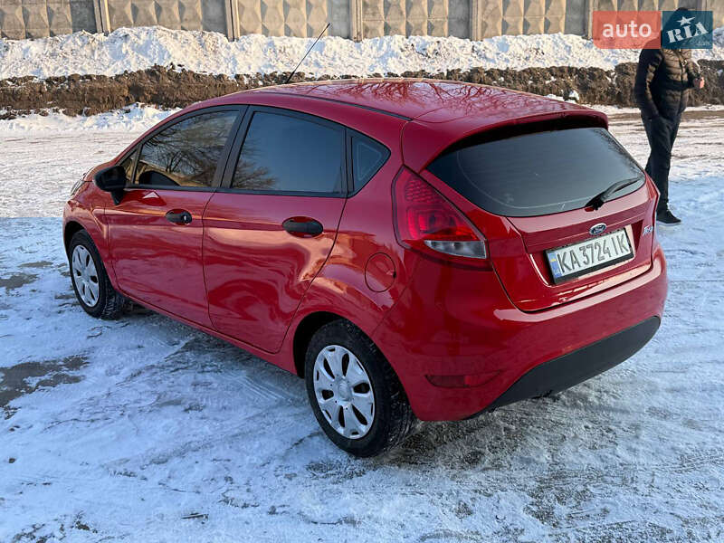 Хэтчбек Ford Fiesta 2012 в Золотоноше фото 4 Хэтчбек Ford Fiesta 2012 в Золотоноше