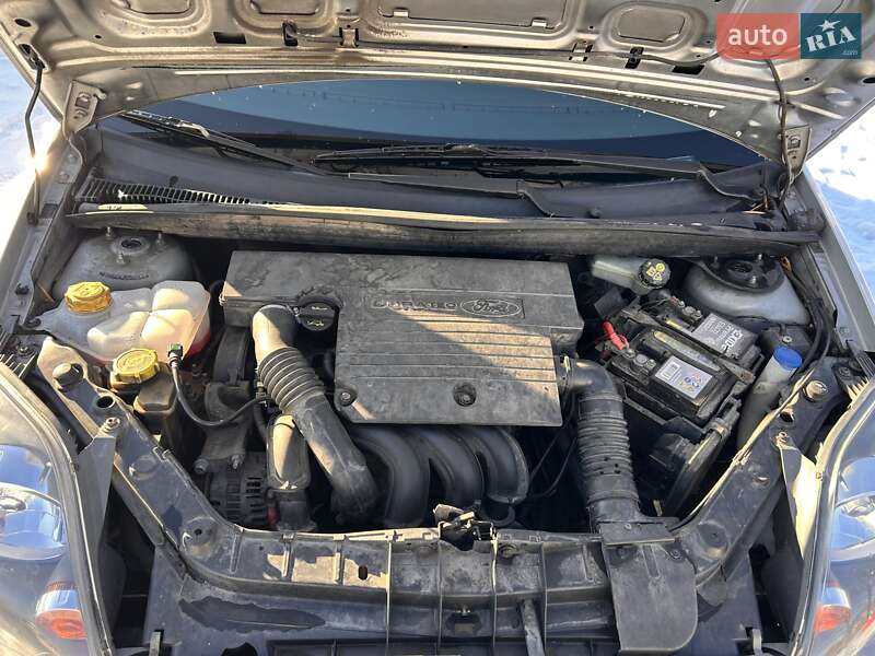 Хетчбек Ford Fiesta 2007 в Львові