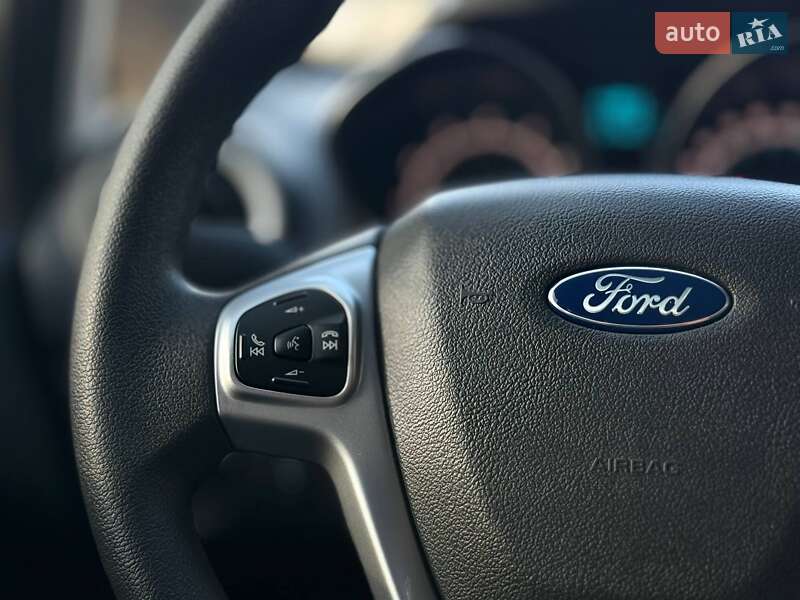 Хэтчбек Ford Fiesta 2019 в Николаеве