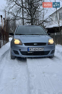 Хэтчбек Ford Fiesta 2006 в Богородчанах
