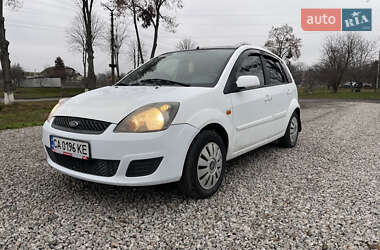 Хетчбек Ford Fiesta 2007 в Переяславі