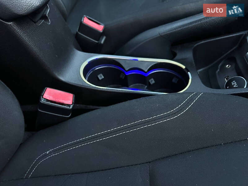 Седан Ford Fiesta 2014 в Киеве