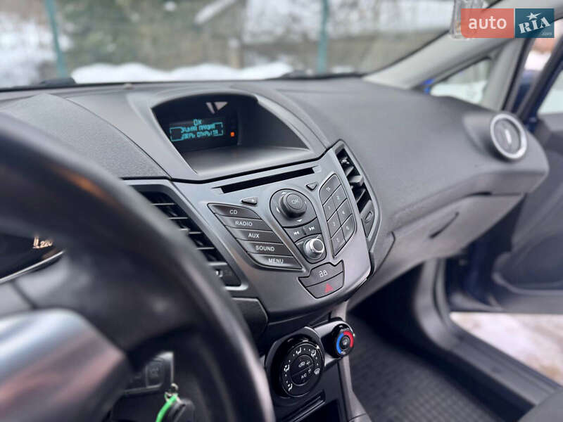 Хэтчбек Ford Fiesta 2013 в Дрогобыче