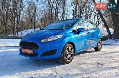 Хэтчбек Ford Fiesta 2016 в Черкассах