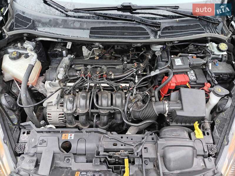 Седан Ford Fiesta 2018 в Ромнах фото 10 Седан Ford Fiesta 2018 в Ромнах