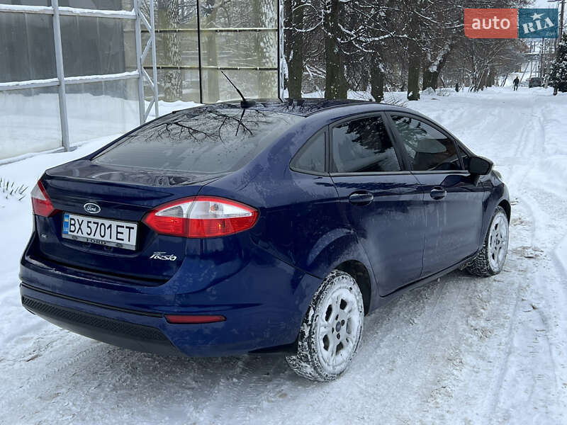 Седан Ford Fiesta 2016 в Хмельницком