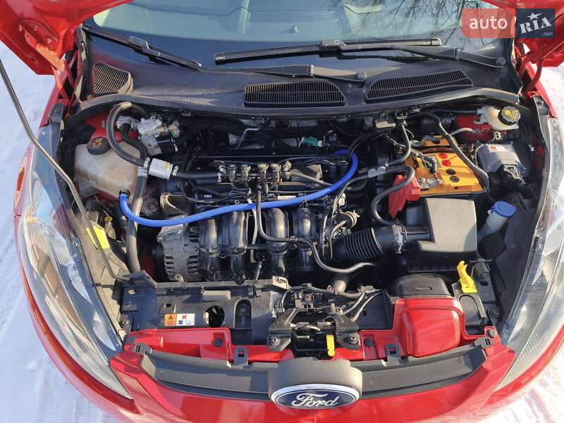 Хэтчбек Ford Fiesta 2012 в Харькове