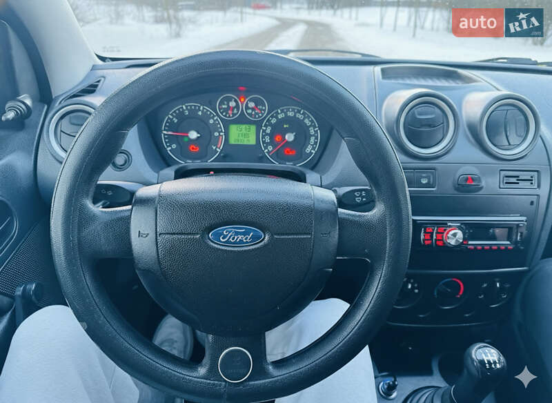 Хетчбек Ford Fiesta 2007 в Києві
