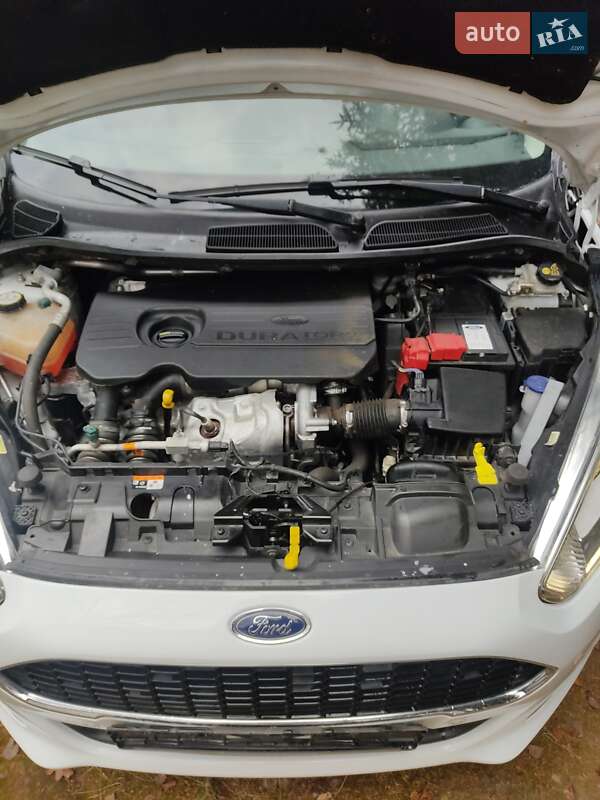 Хэтчбек Ford Fiesta 2017 в Полтаве