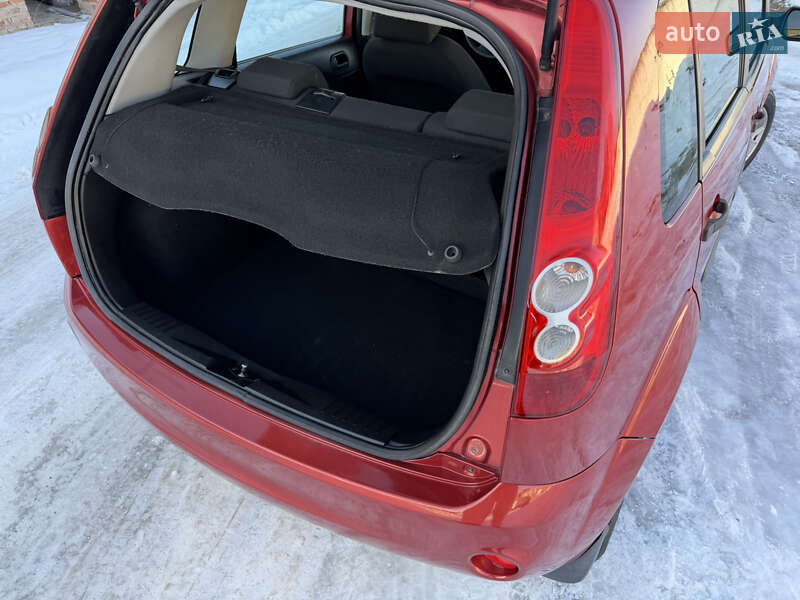 Хетчбек Ford Fiesta 2007 в Дрогобичі