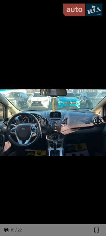 Седан Ford Fiesta 2015 в Києві