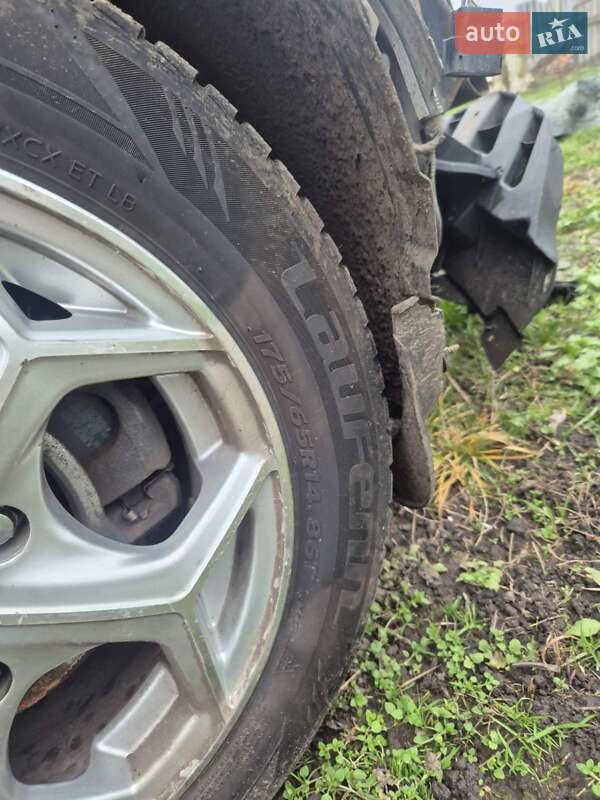 Хетчбек Ford Fiesta 2013 в Яготині