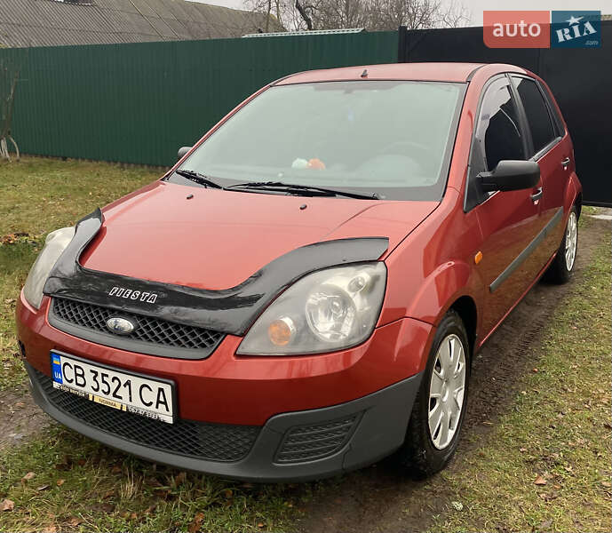 Хэтчбек Ford Fiesta 2006 в Корюковке фото 2 Хэтчбек Ford Fiesta 2006 в Корюковке