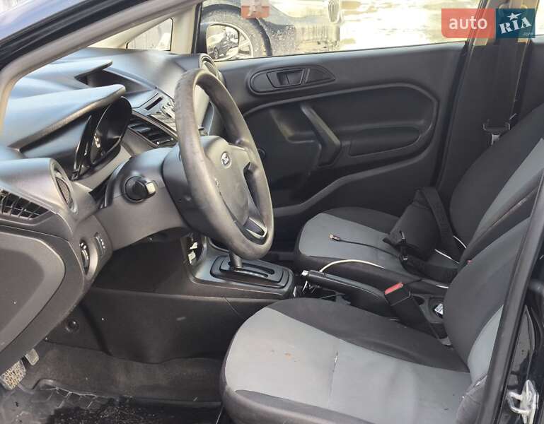 Седан Ford Fiesta 2017 в Києві