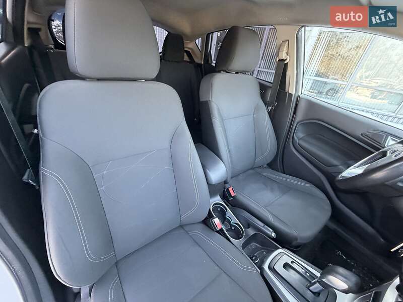 Хетчбек Ford Fiesta 2015 в Києві фото 30 Хетчбек Ford Fiesta 2015 в Києві