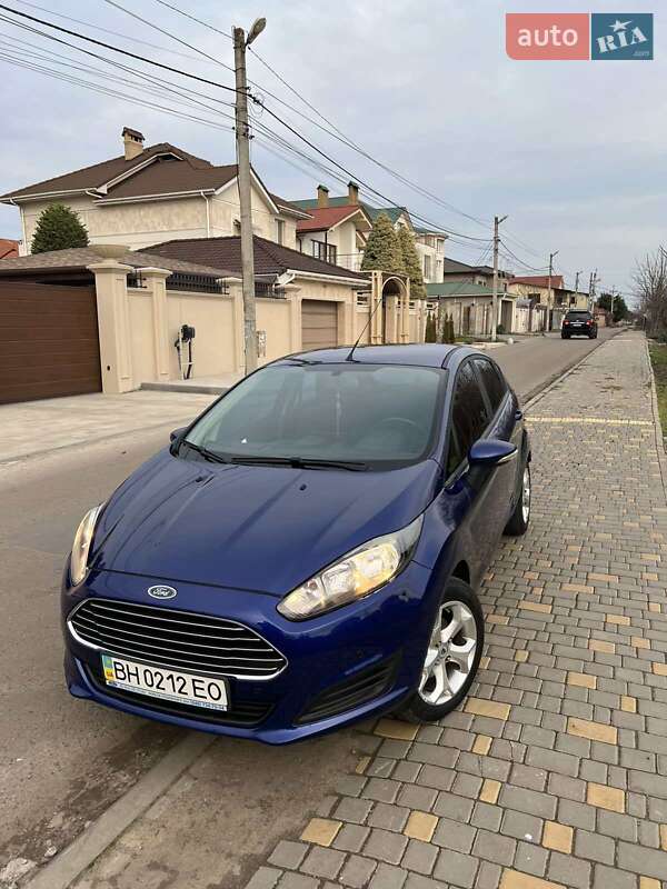 Хэтчбек Ford Fiesta 2013 в Одессе