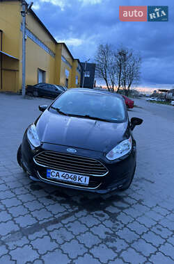 Седан Ford Fiesta 2018 в Черкассах