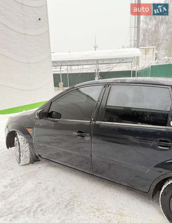 Хетчбек Ford Fiesta 2002 в Тернополі