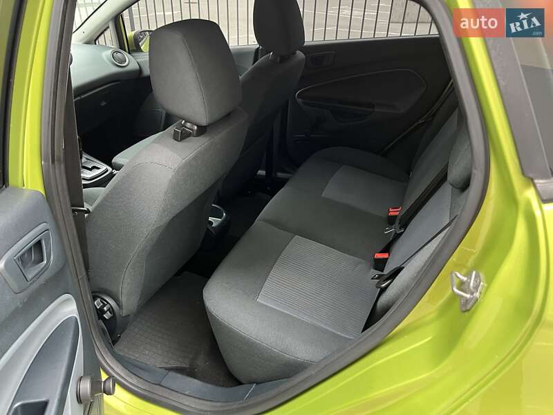 Хетчбек Ford Fiesta 2011 в Фастові фото 12 Хетчбек Ford Fiesta 2011 в Фастові