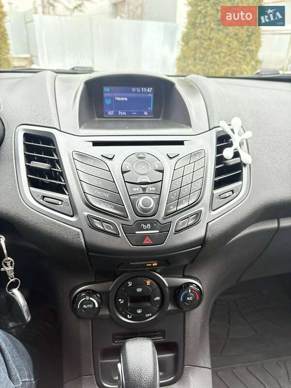 Хетчбек Ford Fiesta 2016 в Мукачевому фото 9 Хетчбек Ford Fiesta 2016 в Мукачевому