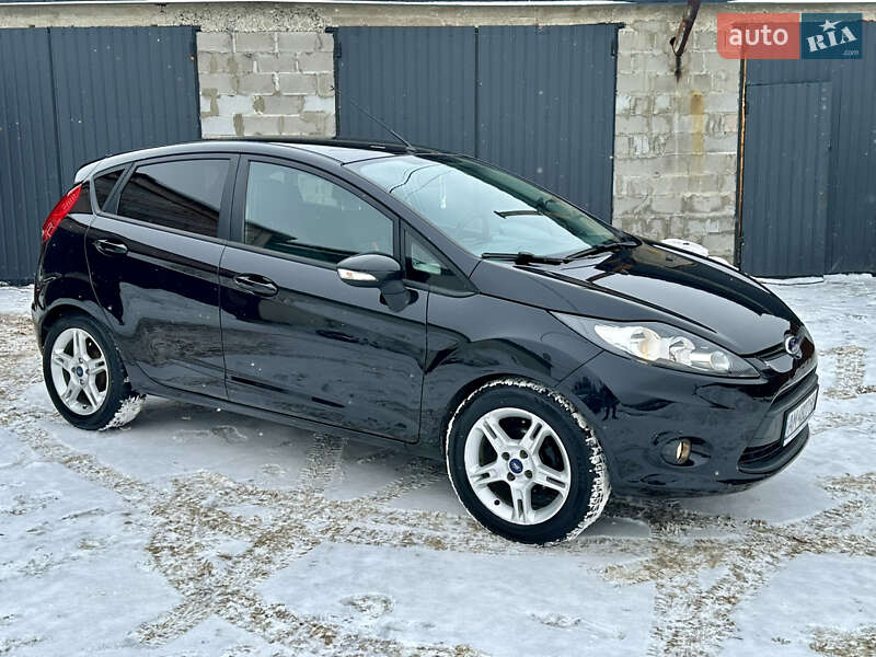 Хетчбек Ford Fiesta 2011 в Житомирі