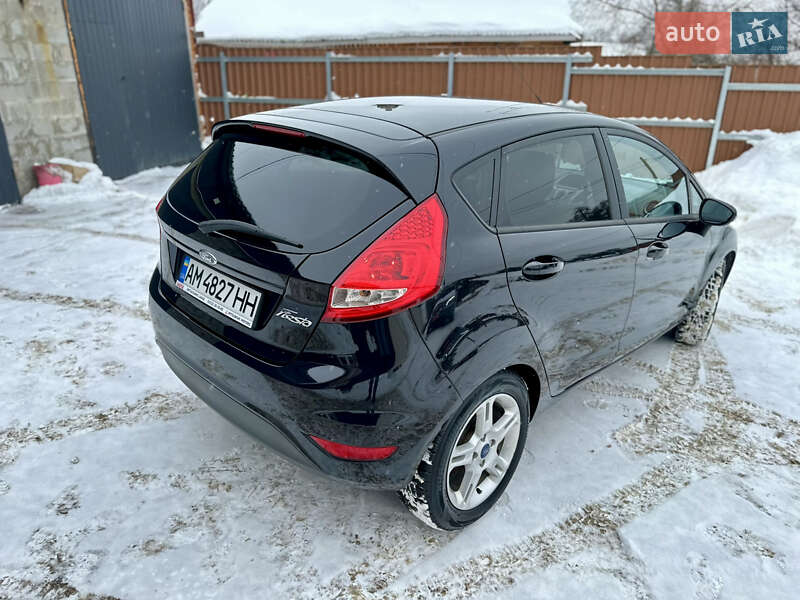 Хетчбек Ford Fiesta 2011 в Житомирі