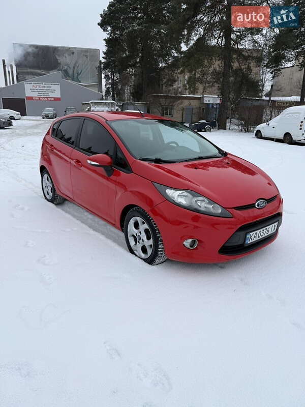 Хетчбек Ford Fiesta 2012 в Києві фото 3 Хетчбек Ford Fiesta 2012 в Києві