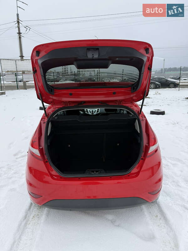 Хетчбек Ford Fiesta 2012 в Києві фото 18 Хетчбек Ford Fiesta 2012 в Києві