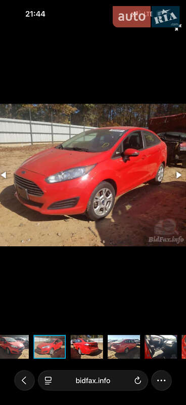 Седан Ford Fiesta 2016 в Львове