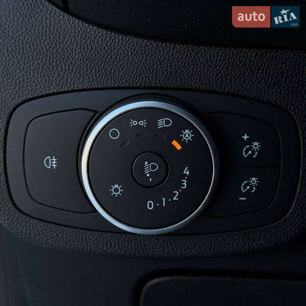 Хэтчбек Ford Fiesta 2018 в Днепре