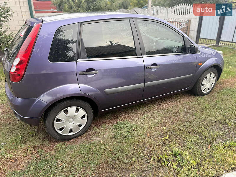 Хетчбек Ford Fiesta 2006 в Кременчуці фото 8 Хетчбек Ford Fiesta 2006 в Кременчуці