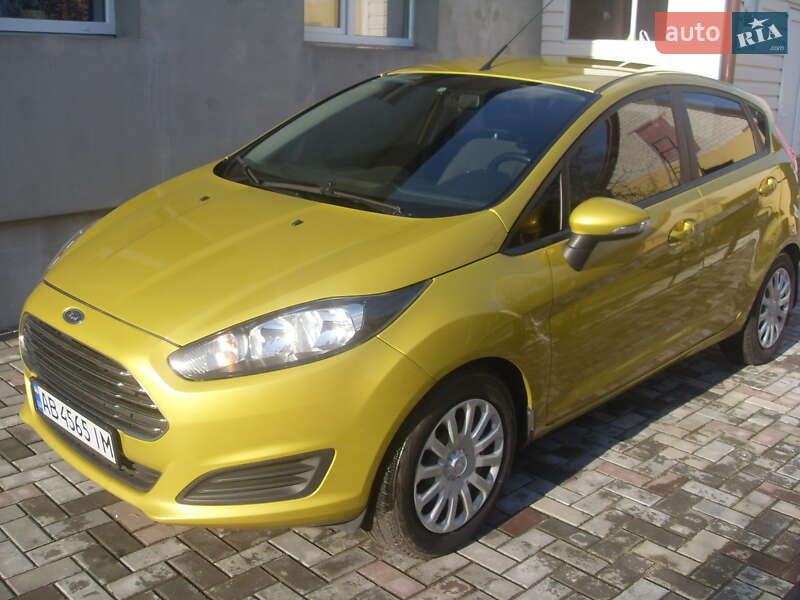 Хэтчбек Ford Fiesta 2013 в Чернигове