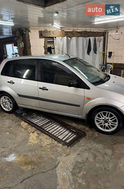 Хэтчбек Ford Fiesta 2008 в Кропивницком