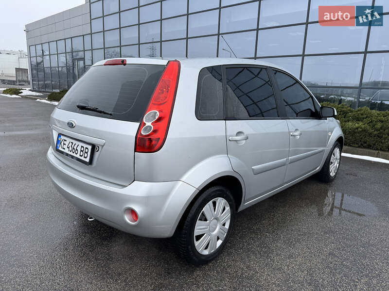 Хетчбек Ford Fiesta 2008 в Дніпрі фото 5 Хетчбек Ford Fiesta 2008 в Дніпрі