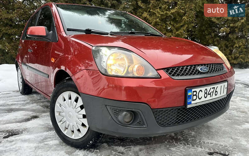 Хетчбек Ford Fiesta 2008 в Дрогобичі