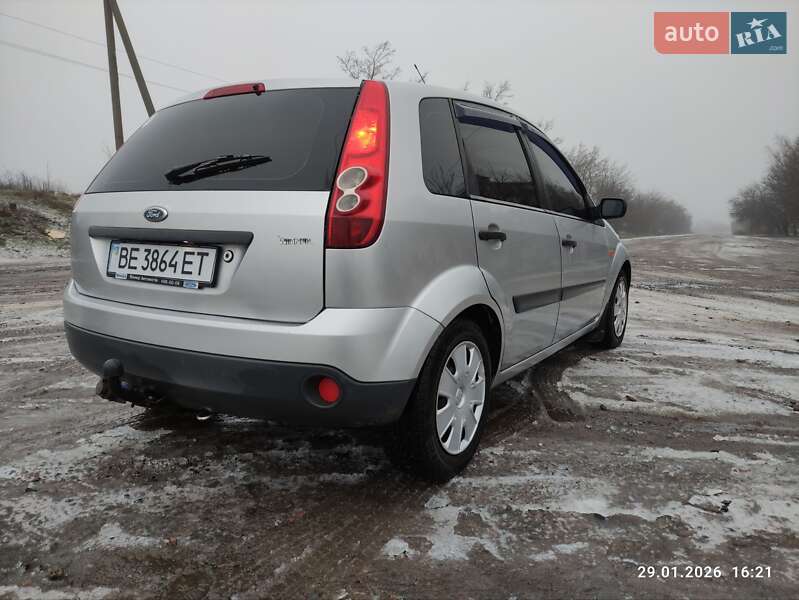 Хетчбек Ford Fiesta 2008 в Первомайську