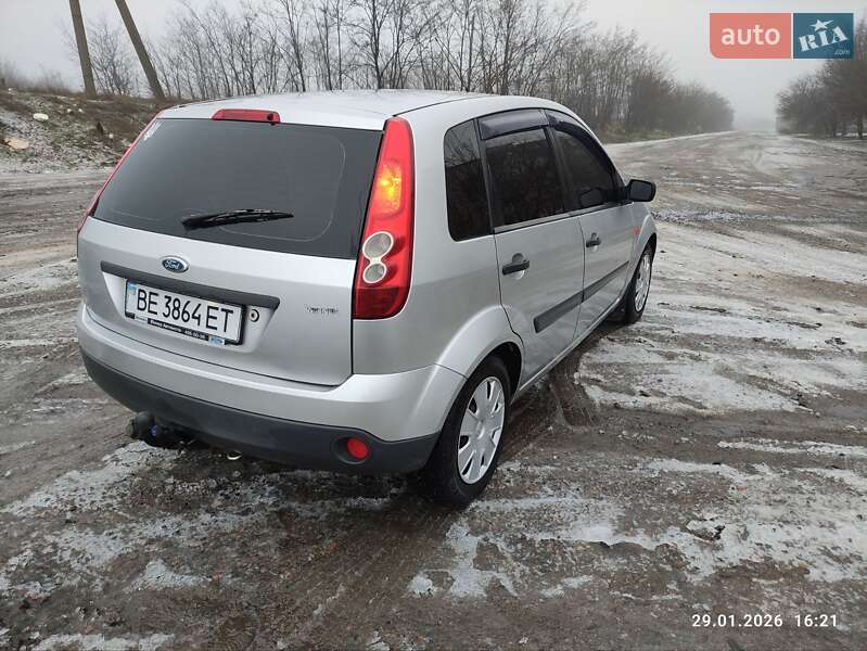 Хетчбек Ford Fiesta 2008 в Первомайську