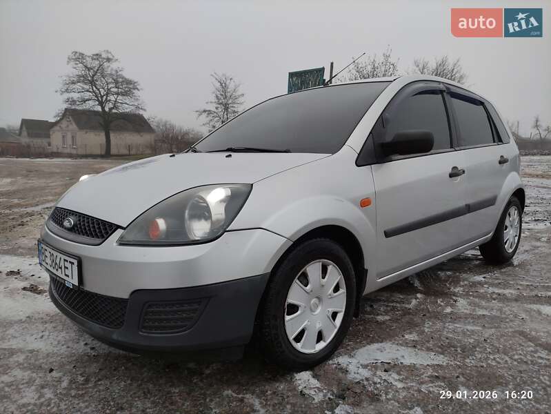 Хетчбек Ford Fiesta 2008 в Первомайську
