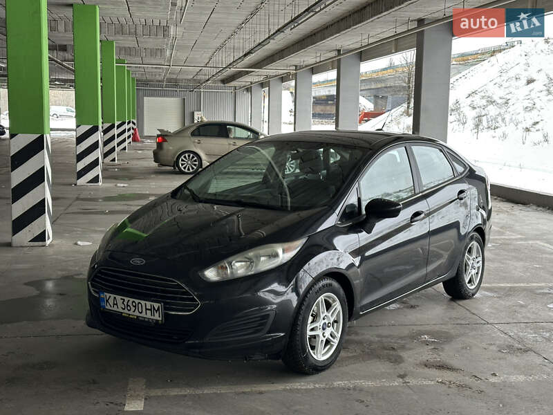 Седан Ford Fiesta 2018 в Києві фото Седан Ford Fiesta 2018 в Києві