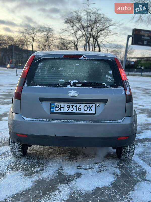 Хетчбек Ford Fiesta 2002 в Одесі