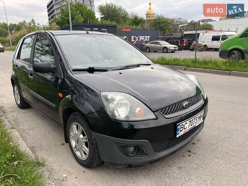 Хетчбек Ford Fiesta 2007 в Львові